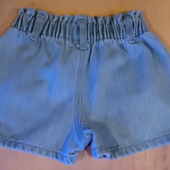 Toddler shorts for little girls. From Easy Peasy. - Picture 2 of 5